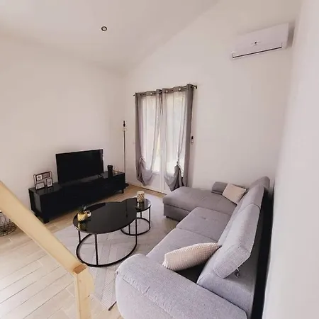 Apartamento Plein Pieds Et Petit Jardin