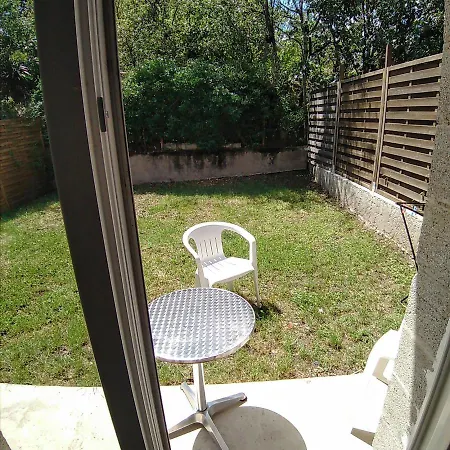 Апартаменты Plein Pieds Et Petit Jardin